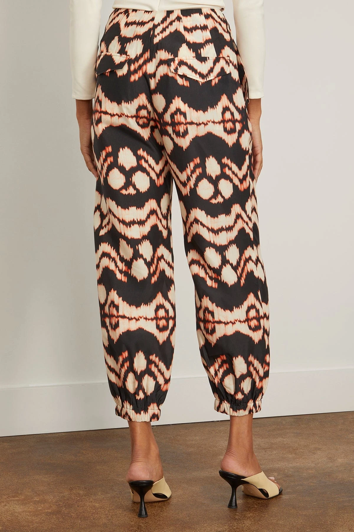 ULLA JOHNSON Lucinda Pant In Obsidian 6 ULLA JOHNSON Lucinda Pant In Obsidian - Image 4