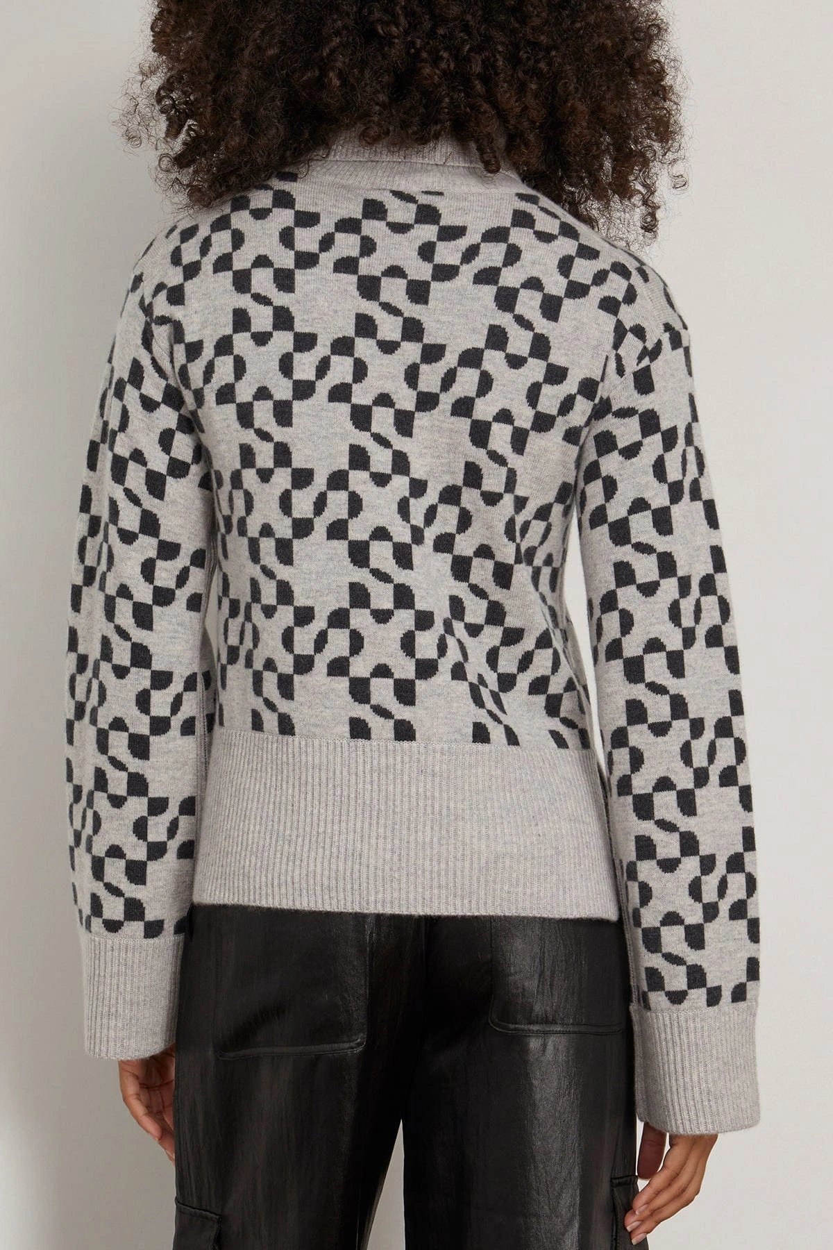 Charlenne Turtleneck Sweater In Heather Grey Charcoal 6 Charlenne Turtleneck Sweater In Heather Grey Charcoal - Image 4