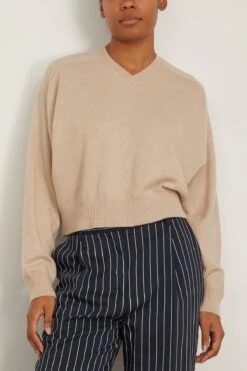 Emsalo V Neck Sweater In Cream Melange 8 Emsalo V Neck Sweater In Cream Melange -DOROTHE Clothing Shop LoulouStudio EmsaloVNeckSweaterinCreamMelange 2