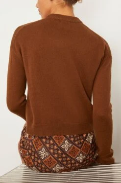 ALLUDE RD Sweater In Brown -DOROTHE Clothing Shop allude RDSweaterinBrown 3