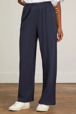 American Vintage Laweville Pant In Navy Vintage 8 American Vintage Laweville Pant In Navy Vintage -DOROTHE Clothing Shop american LawevillePantinNavyVintage 2