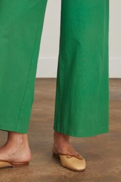 Fallon Pull On Pant In Kelly Green -DOROTHE Clothing Shop ann mashburn fallon pull on pant in kelly green 4