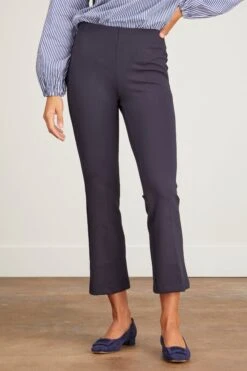 Faye Flare Cropped Pant In Navy 9 Faye Flare Cropped Pant In Navy -DOROTHE Clothing Shop annmashburn FayeFlareCroppedPantinNavy 2 7def37e3 3541 4673 a5b4 7c60be65bedd