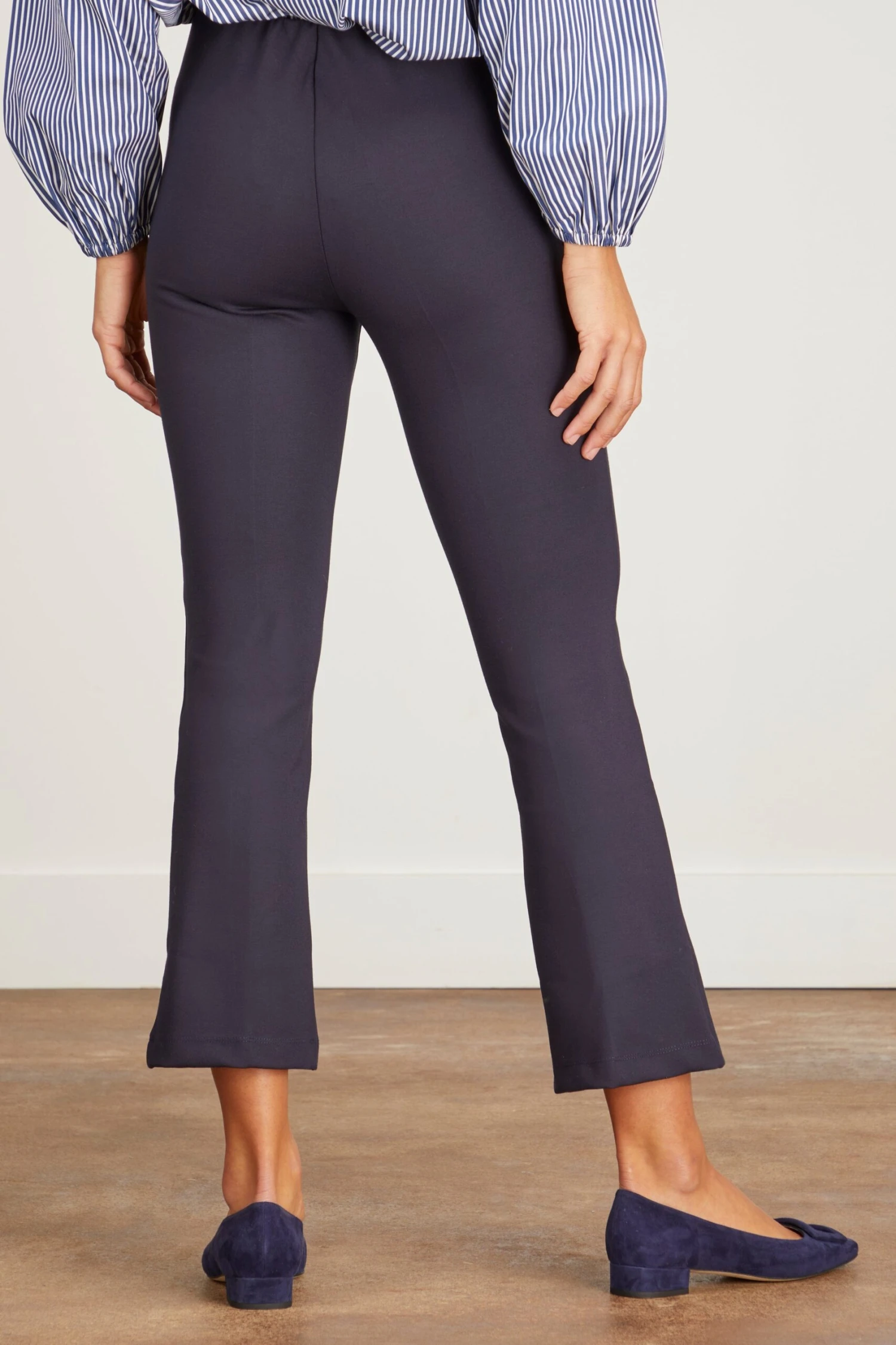 Faye Flare Cropped Pant In Navy 6 Faye Flare Cropped Pant In Navy - Image 4
