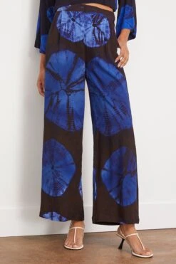 Ayokun Pant In Blue And White Tie Dye -DOROTHE Clothing Shop busayo AyokunPantinBlueandWhiteTieDye 2