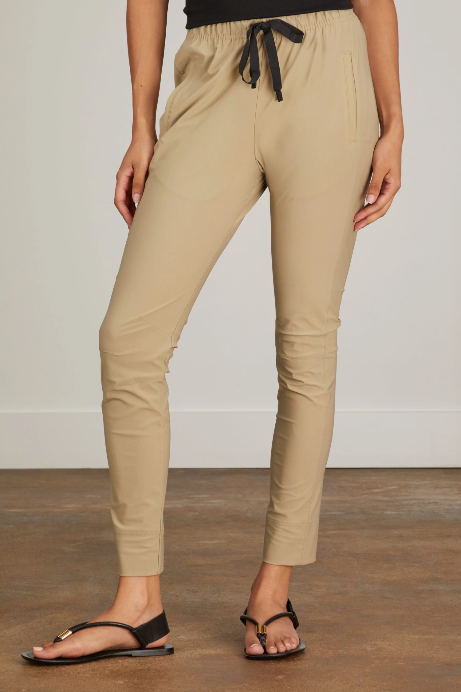 Hensley Leggings In Sand 5 Hensley Leggings In Sand - Image 3