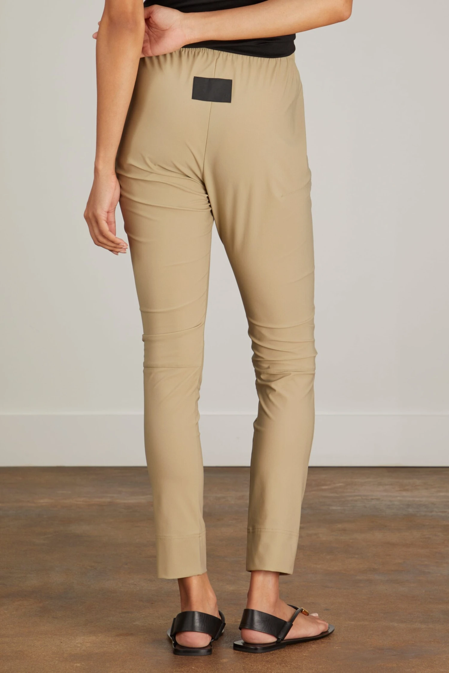 Hensley Leggings In Sand 6 Hensley Leggings In Sand - Image 4