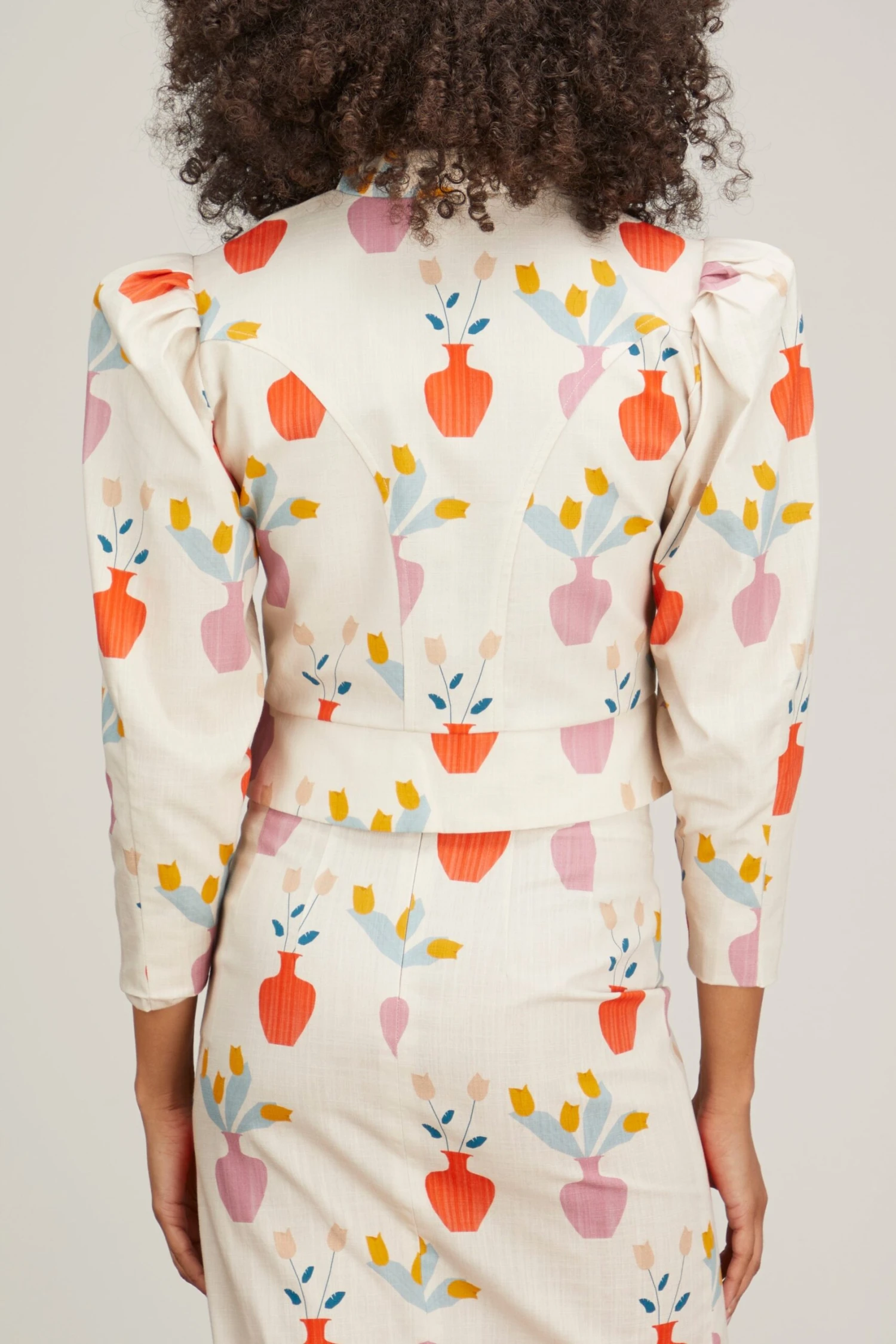 Amoako Jacket In Flower Vase 6 Amoako Jacket In Flower Vase - Image 4