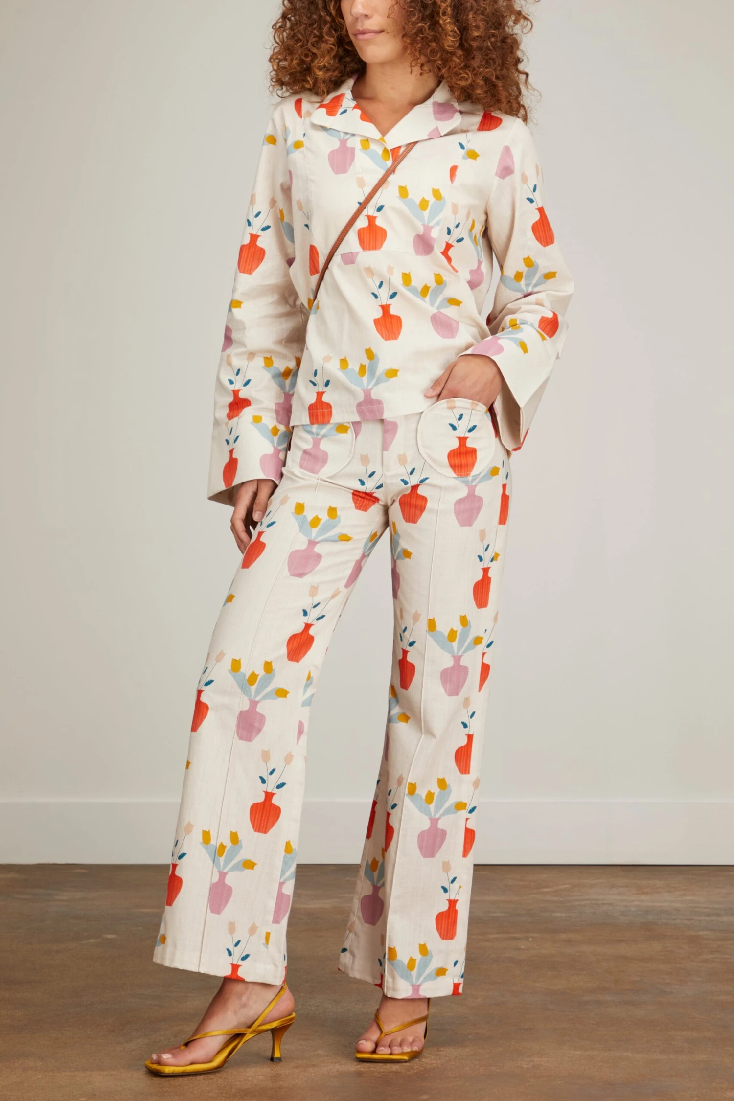 Yoshi Pant In Printed Flower Vase 4 Yoshi Pant In Printed Flower Vase - Image 2