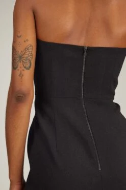 Darya Dress In Black 11 Darya Dress In Black -DOROTHE Clothing Shop estott darya dress in black 4 1