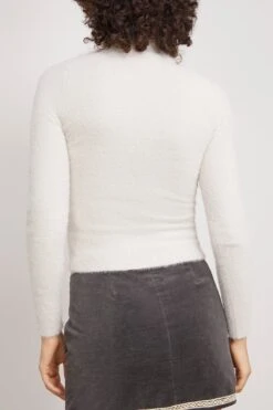 Mayers Sweater In Ecru 9 Mayers Sweater In Ecru -DOROTHE Clothing Shop etoileisabelmarant MayersSweaterinEcru 3