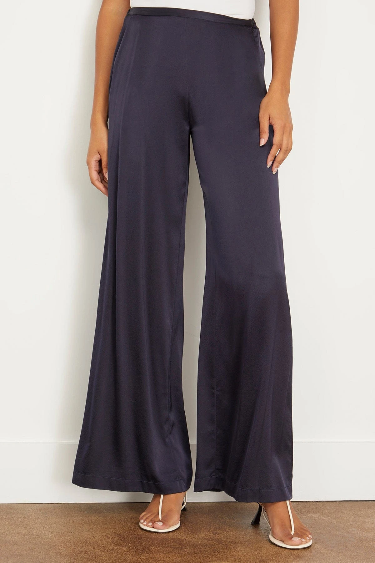 FORTE_FORTE Stretch Heavy Silk Satin High Waist Pant In Notte 5 FORTE_FORTE Stretch Heavy Silk Satin High Waist Pant In Notte - Image 3
