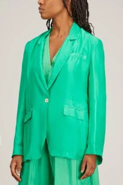 FORTE_FORTE Habotai Silk Jacket In Emerald 8 FORTE_FORTE Habotai Silk Jacket In Emerald -DOROTHE Clothing Shop forte habotai silk jacket in emerald 2