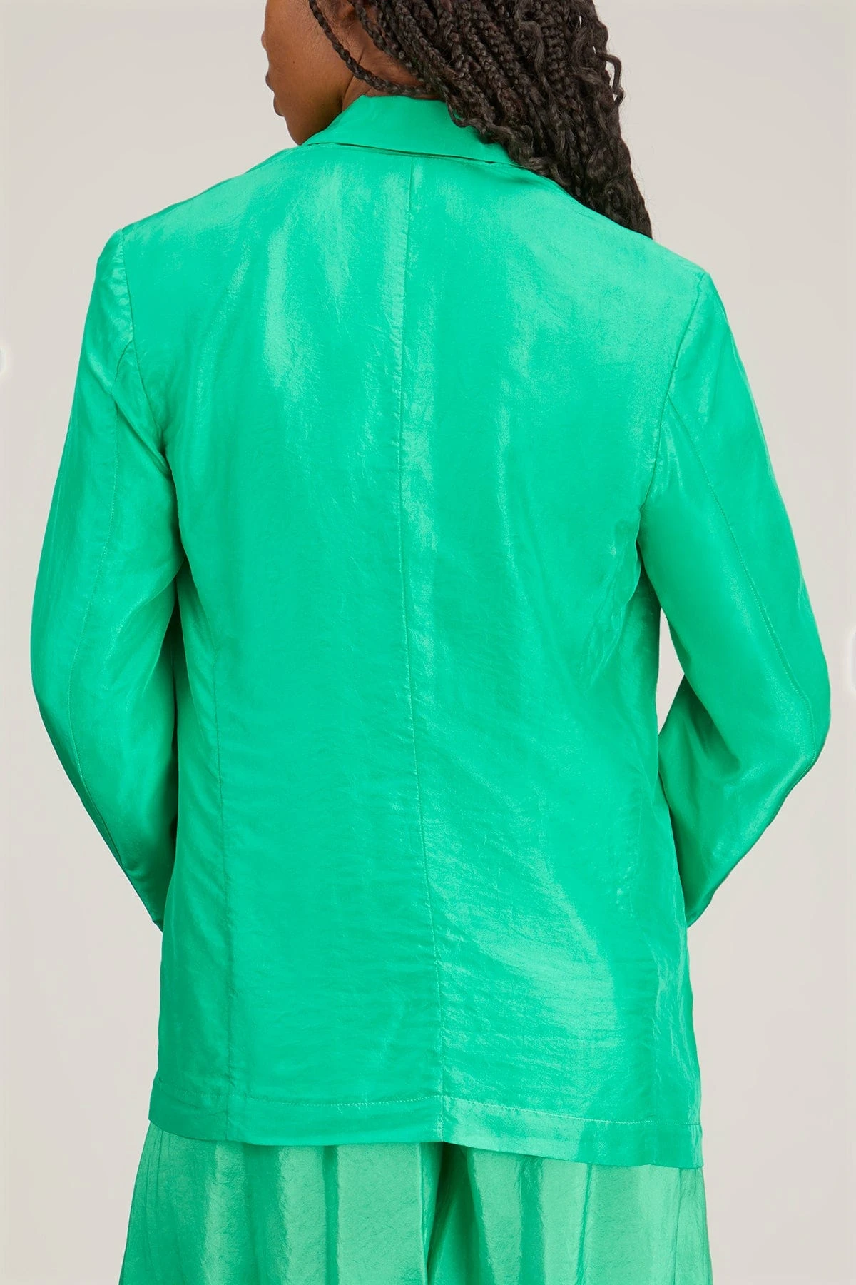 FORTE_FORTE Habotai Silk Jacket In Emerald 6 FORTE_FORTE Habotai Silk Jacket In Emerald - Image 4