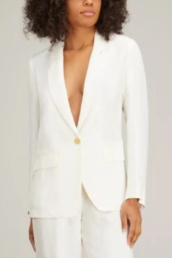 FORTE_FORTE Ripstop Fluid Viscose Jacket In White 8 FORTE_FORTE Ripstop Fluid Viscose Jacket In White -DOROTHE Clothing Shop forte ripstop fluid viscose jacket in white 2