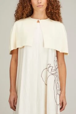 Aya Cape In White 9 Aya Cape In White -DOROTHE Clothing Shop la collection aya cape in white 2