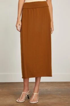 Gonna Penna Charme In Cumino 8 Gonna Penna Charme In Cumino -DOROTHE Clothing Shop labo.art GonnaPennaCharmeinCumino 2