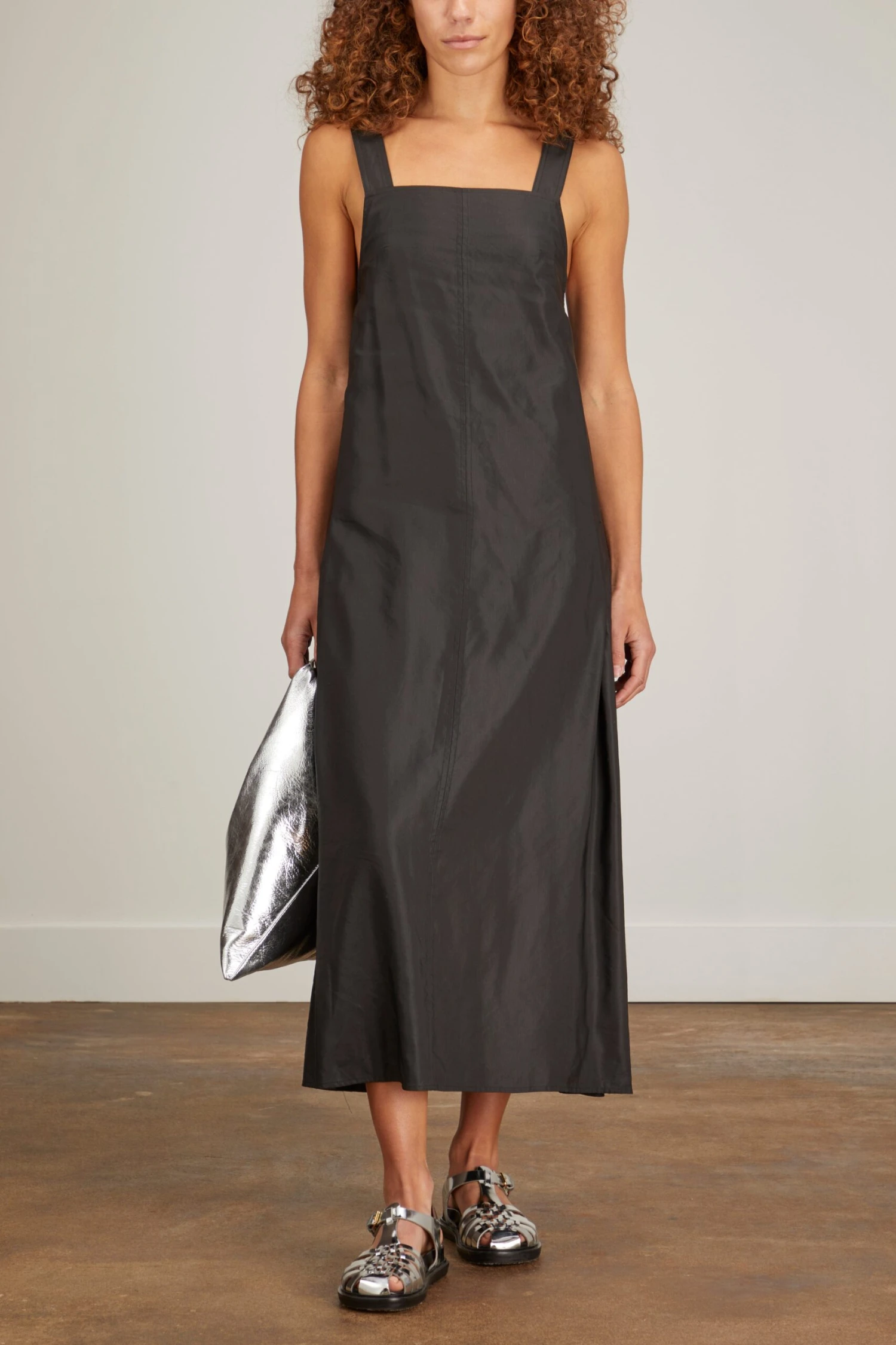 Lola Apron Dress In Black 4 Lola Apron Dress In Black - Image 2