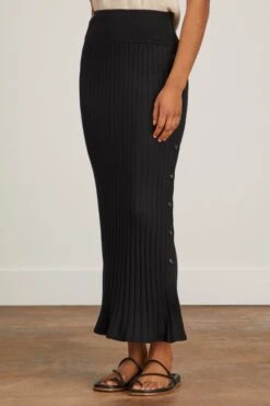 Katie Skirt In Black 9 Katie Skirt In Black -DOROTHE Clothing Shop lisa yang katie skirt in black 2