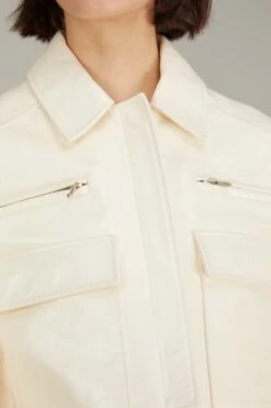 Boxy Heavy Leather Jacket In White 11 Boxy Heavy Leather Jacket In White -DOROTHE Clothing Shop minuit BoxyHeavyLeatherJacketinWhite 4 1