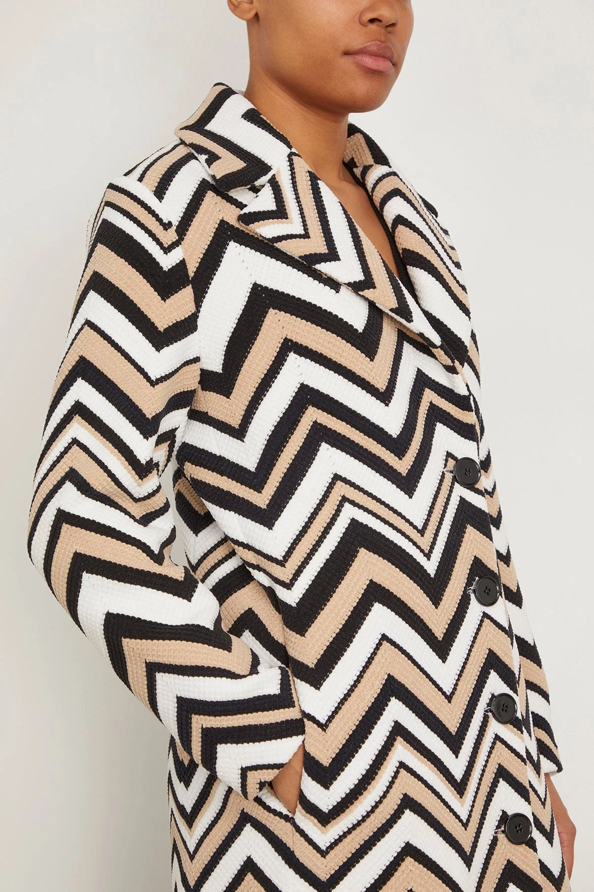 Missoni Coat In Zigzag Beige/White/Black 7 Missoni Coat In Zigzag Beige/White/Black - Image 5