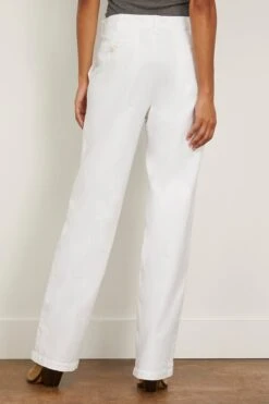 NILI LOTAN Eliot Boy Pant In White 9 NILI LOTAN Eliot Boy Pant In White -DOROTHE Clothing Shop nililotan EliotBoyPantinWhite 3