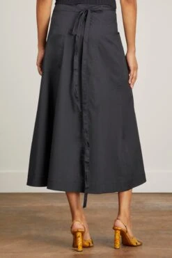 Soft Poplin Wrap Skirt In Black -DOROTHE Clothing Shop proenzaschoulerwhitelabel SoftPoplinWrapSkirtinBlack 3