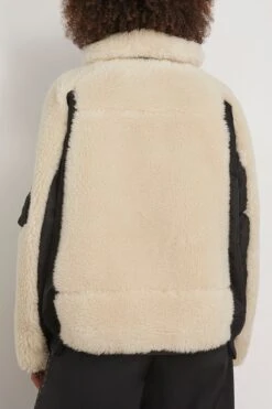 Sacai Faux Shearling X Nylon Twill Blouson In Black/Ecru 9 Sacai Faux Shearling X Nylon Twill Blouson In Black/Ecru -DOROTHE Clothing Shop sacai FauxShearlingxNylonTwillBlousoninBlackEcru 3