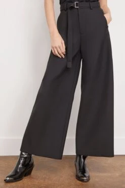 Sacai Suiting Bonding Pants In Black -DOROTHE Clothing Shop sacai SuitingBondingPantsinBlack 2