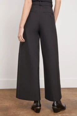 Sacai Suiting Bonding Pants In Black -DOROTHE Clothing Shop sacai SuitingBondingPantsinBlack 3