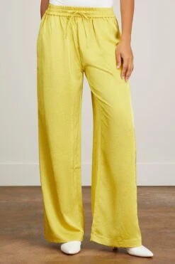 Samsoe Samsoe Helena Trousers In Celery -DOROTHE Clothing Shop samsoe helena trousers in celery 2
