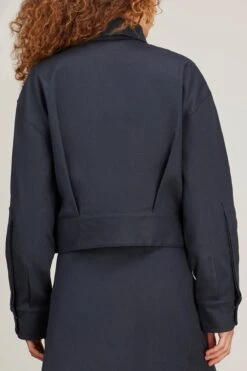 Lorena Jacket In Blu Navy 9 Lorena Jacket In Blu Navy -DOROTHE Clothing Shop sasuphi lorena jacket in blu navy 3