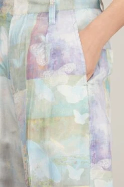 The Wide Easy Trousers In Under The Water 11 The Wide Easy Trousers In Under The Water -DOROTHE Clothing Shop tanaka TheWideEasyTrousersinUndertheWater 4 470f3a3b 40ab 4ee3 a363 88a2a56f53fd