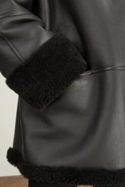 Toteme Signature Shearling Jacket In Black -DOROTHE Clothing Shop toteme signature shearling jacket in black 4