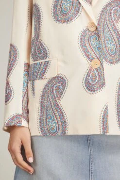 Rowe Blazer In Ivory Paisley 11 Rowe Blazer In Ivory Paisley -DOROTHE Clothing Shop xirena RoweBlazerinIvoryPaisley 4 1