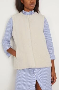 Curly Lamb Vest In Meringue -DOROTHE Clothing Shop yvessalomon CurlyLambVestinMeringue 2