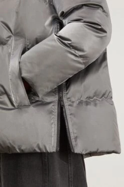 Irise Down Coat With Lamb Trim In Basalte 15 Irise Down Coat With Lamb Trim In Basalte -DOROTHE Clothing Shop yvessalomon IriseDownCoatwithLambTriminBasalte 6